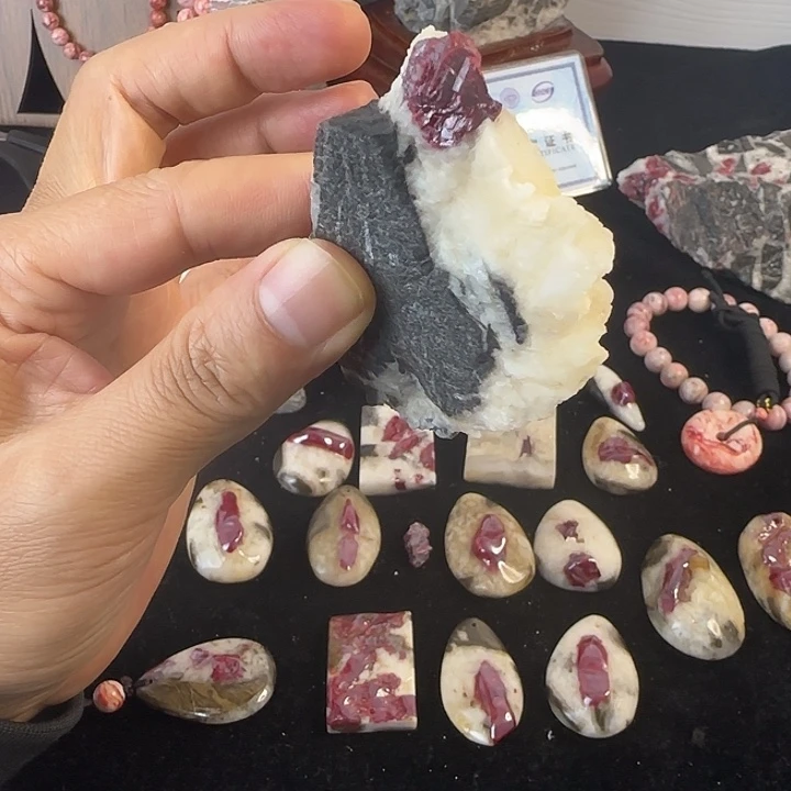 天然辰砂贵州万山天然大晶体原矿原石