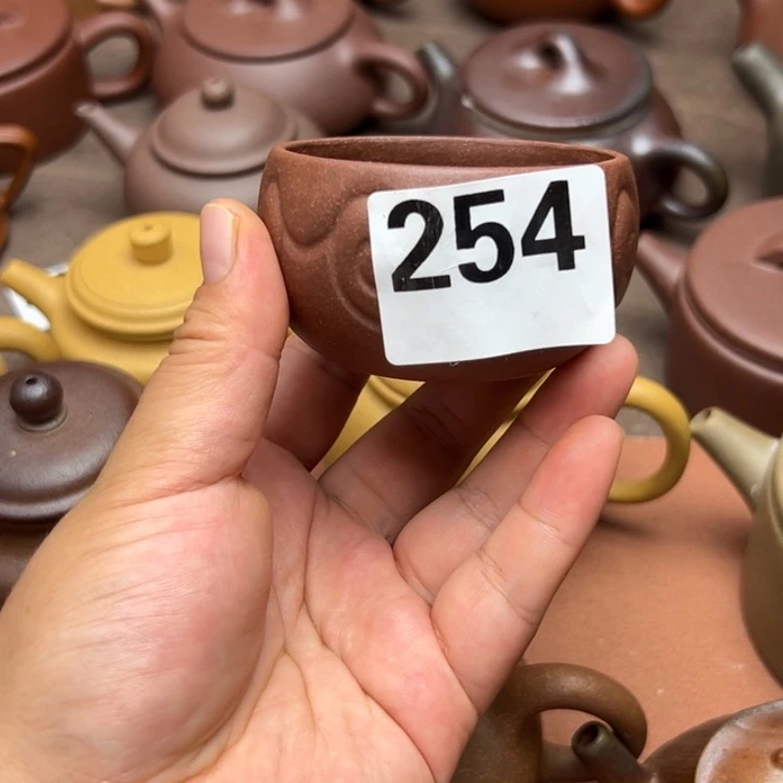 祥***剧茶壶紫砂紫泥半手工75cc左右瑕疵