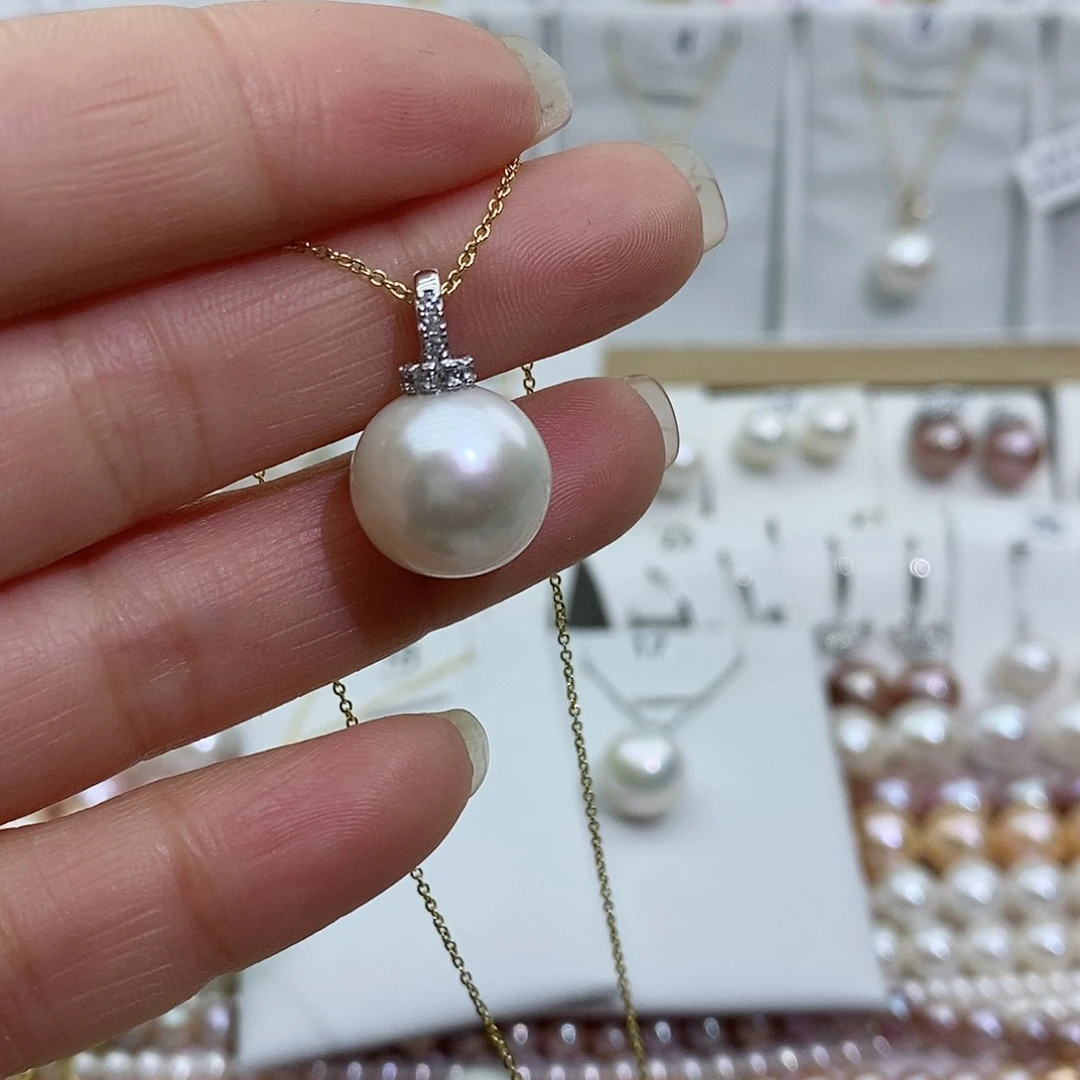 淡水珍珠吊坠(赠链)银S925镶嵌
