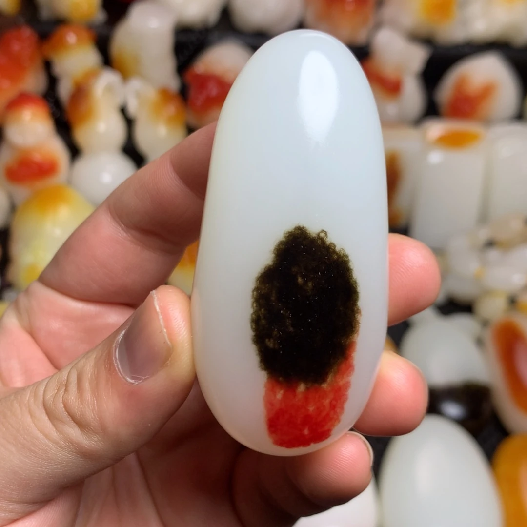 新疆戈壁石五彩石