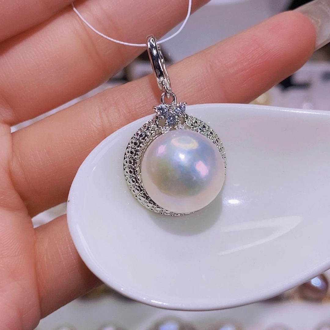 淡水珍珠合金颈饰