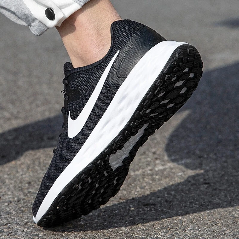 NIKE/耐克跑步鞋男鞋新款TANJUN缓震黑白网面舒适透气运动休闲鞋