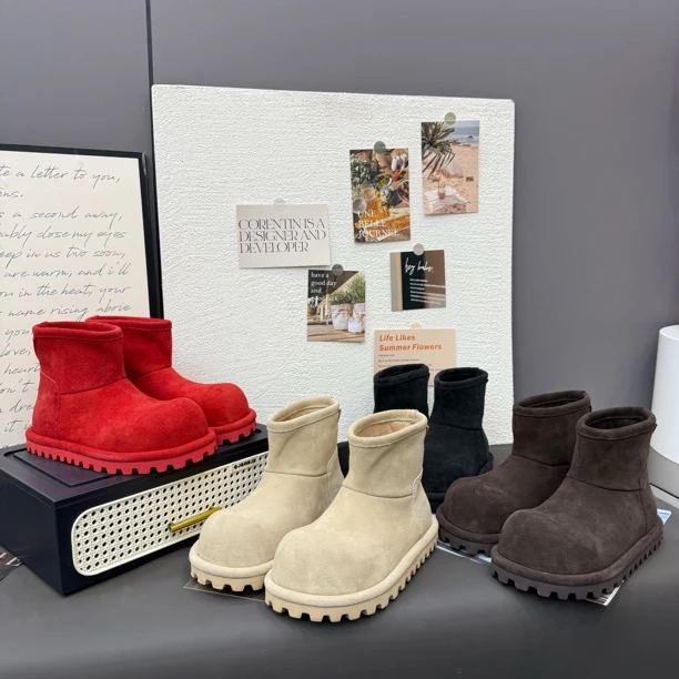 广州欧货【复古风尚】春季新款真皮3cm加厚洋气丑萌时尚萌头短靴