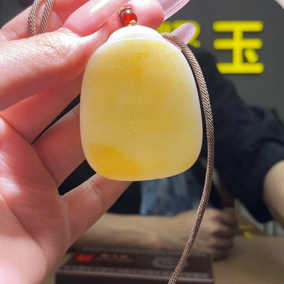 和田玉未镶嵌颈饰D2