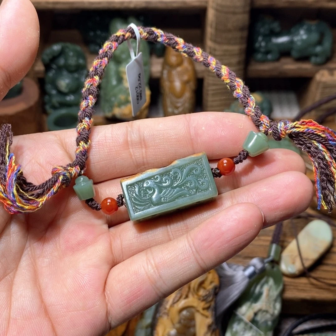 岫岩河磨玉（透闪石质玉）挂件未镶嵌君**役