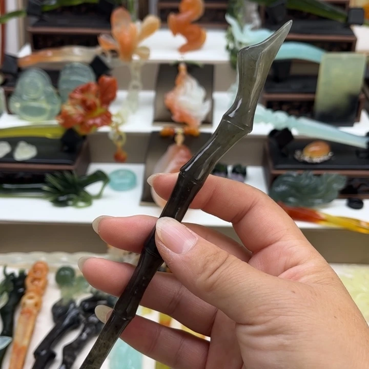 蛇纹石玉未镶嵌岫玉发簪
