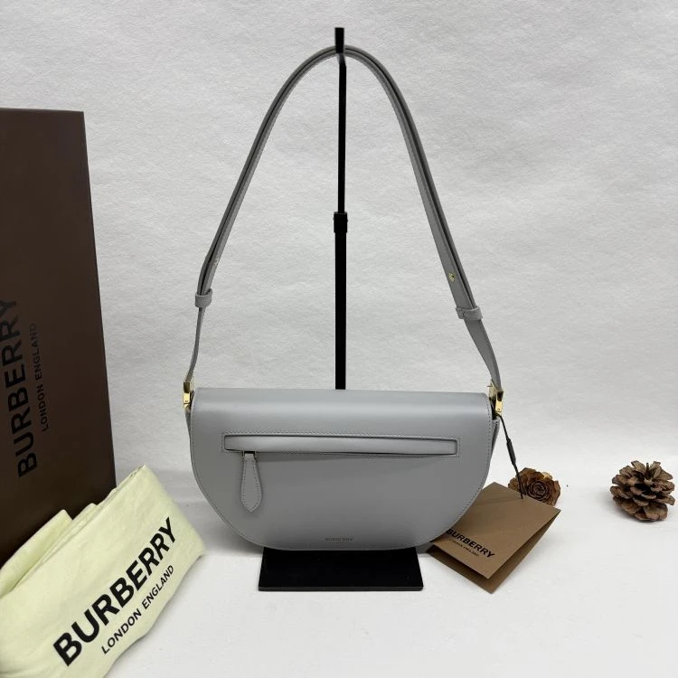 未使用 BURBERRY/博柏利 /C18675097751/[251231zbbf]