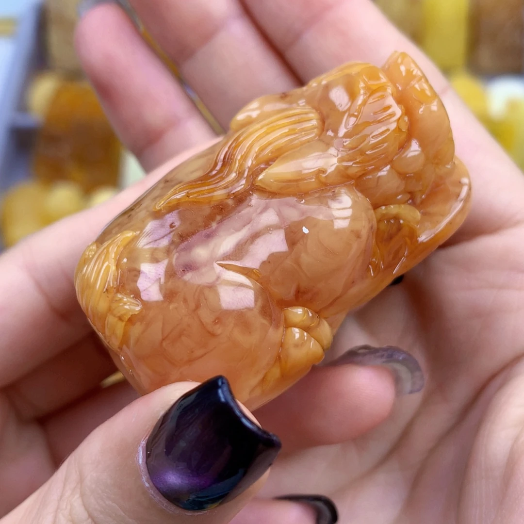 琥珀未镶嵌裸石54×35×24