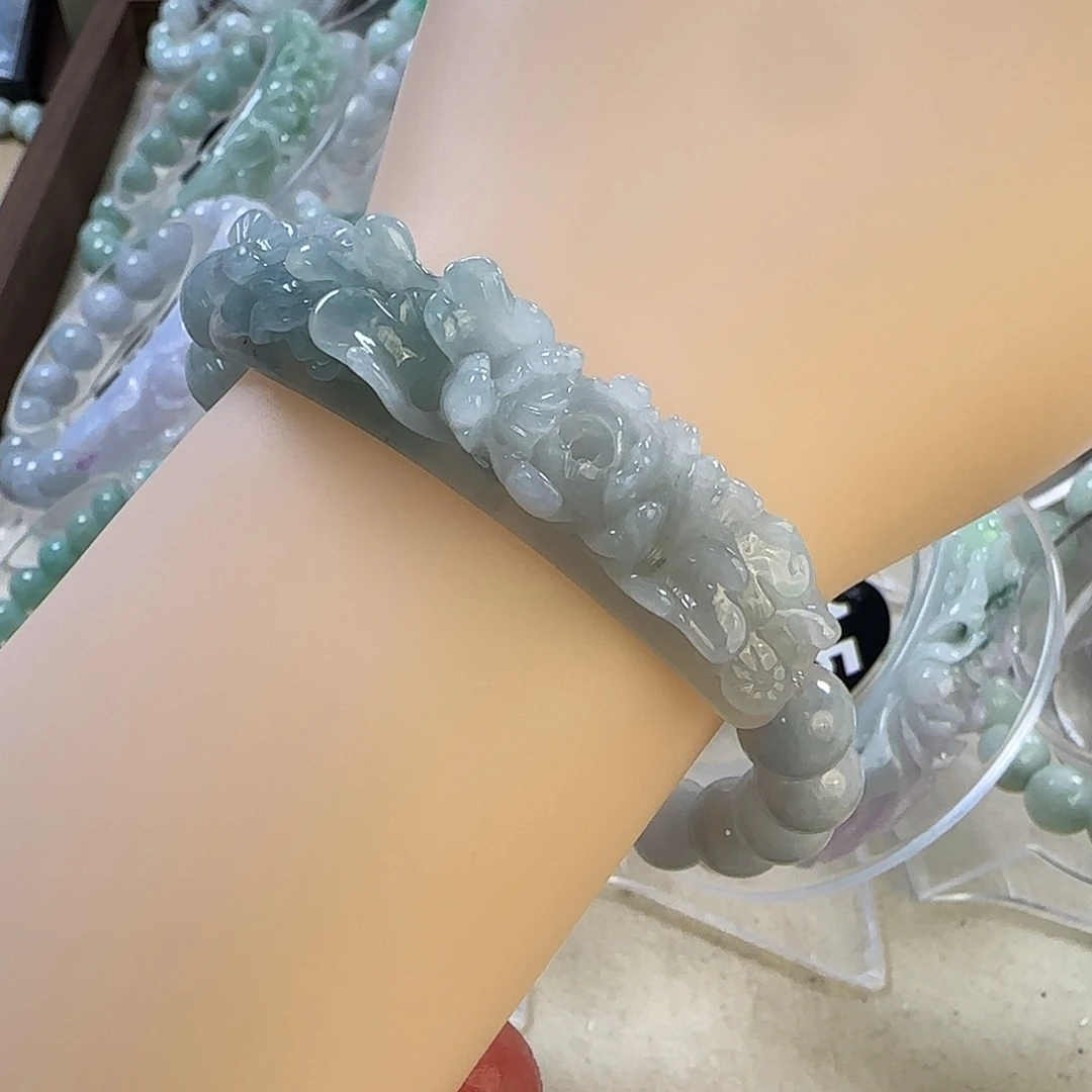 翡翠未镶嵌颈饰手牌1418