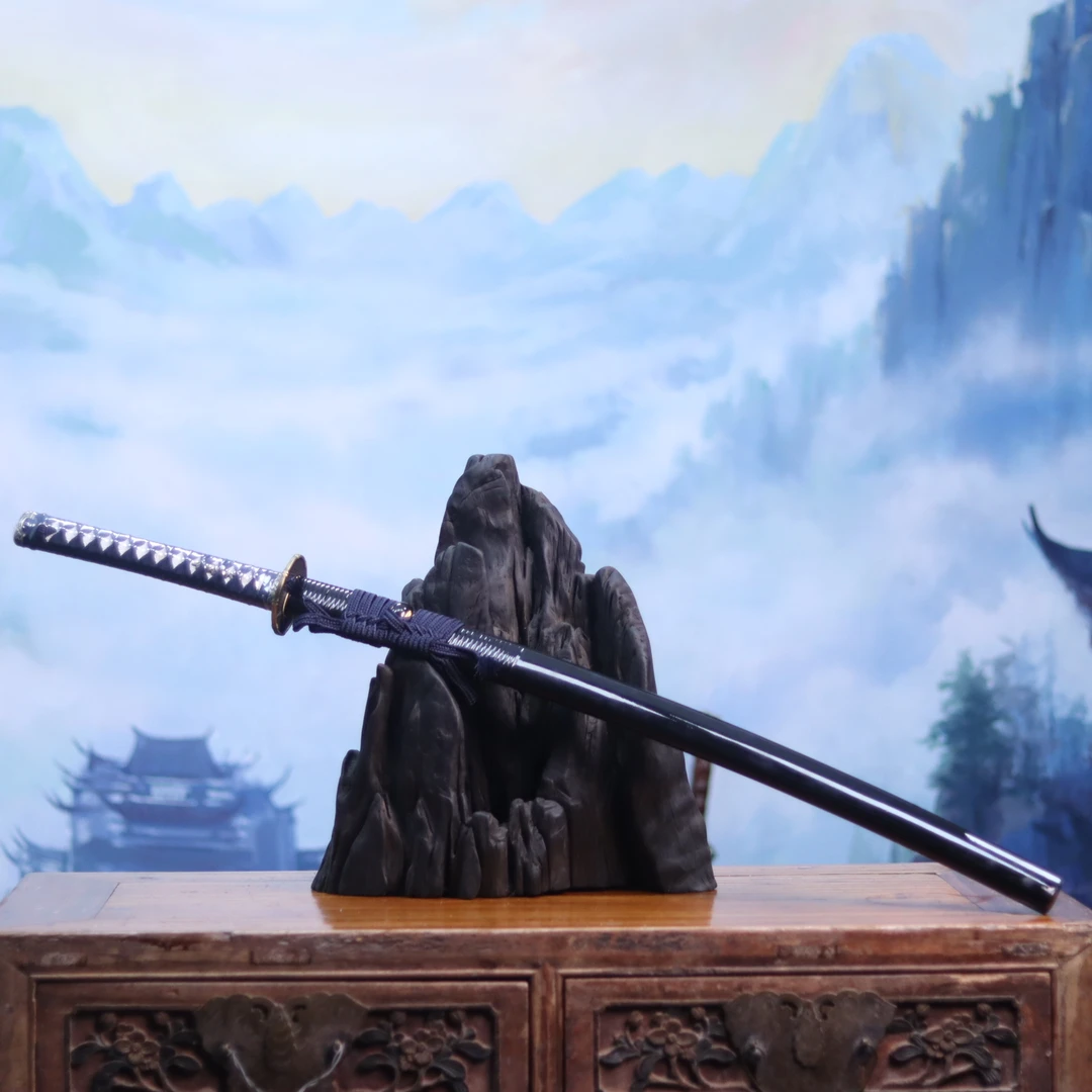 藤田打刀--夏莊武备 高性能钢 工艺品摆件未开刃