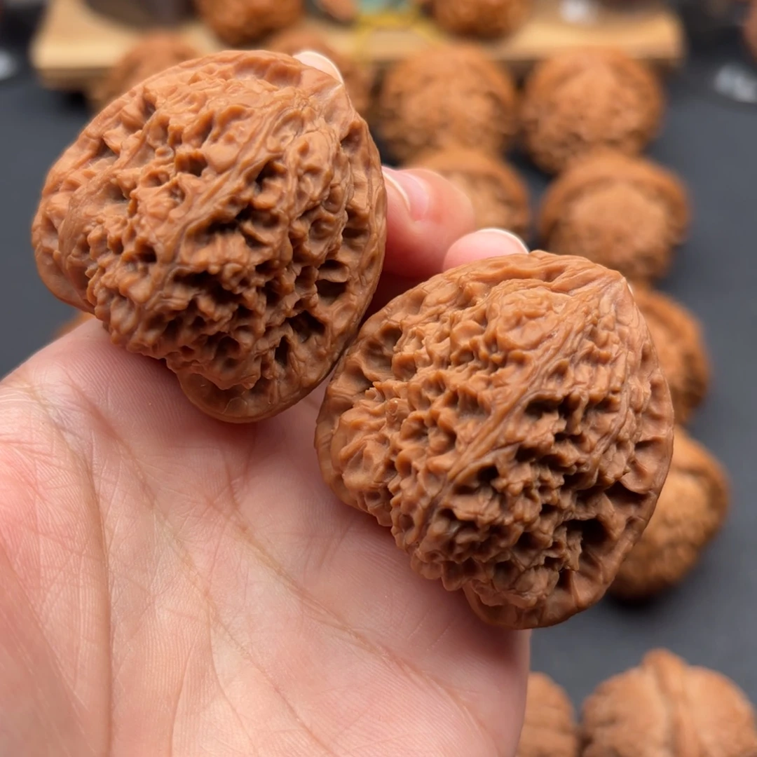 文玩核桃把件三角疆43