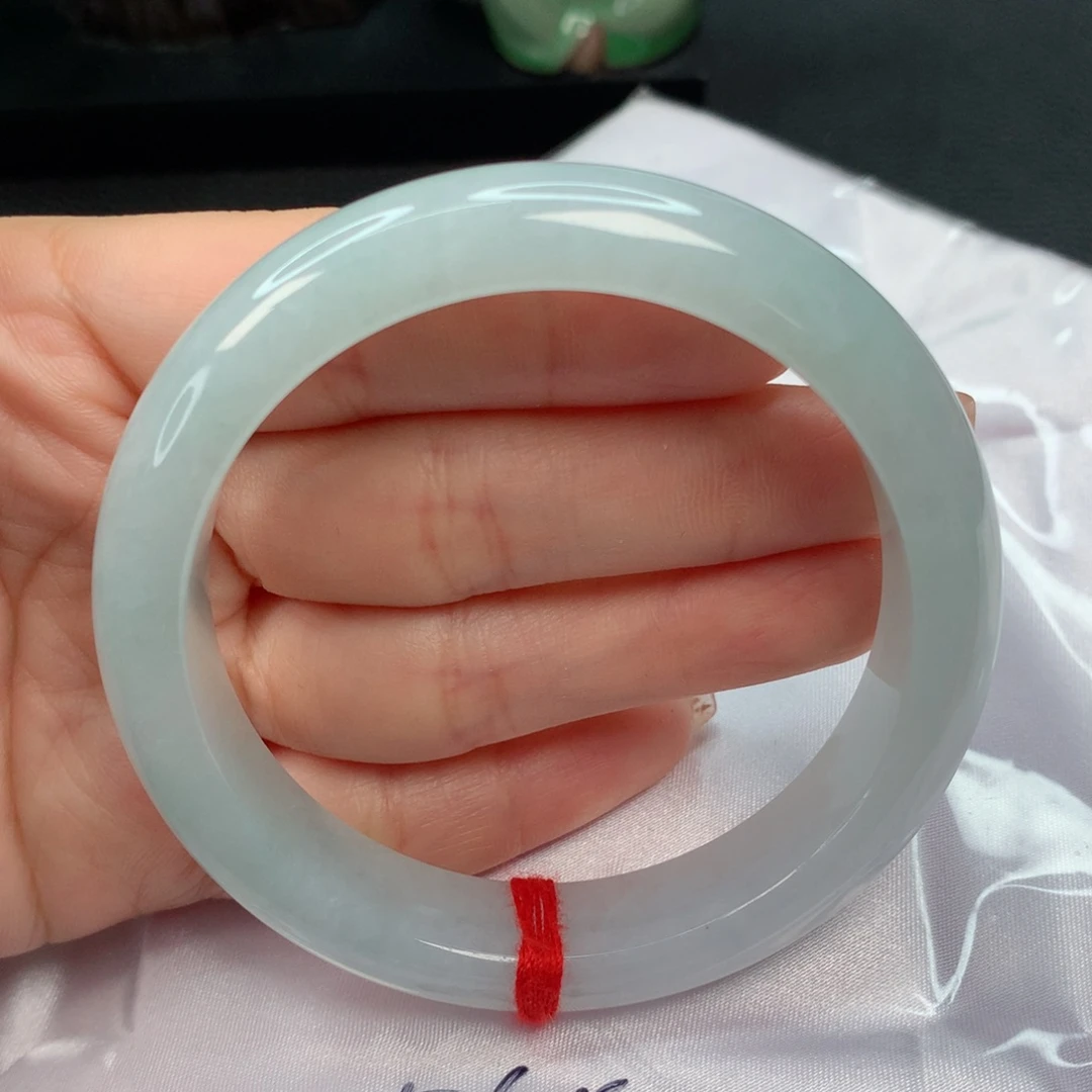 翡翠手镯未镶嵌56-57 晴底