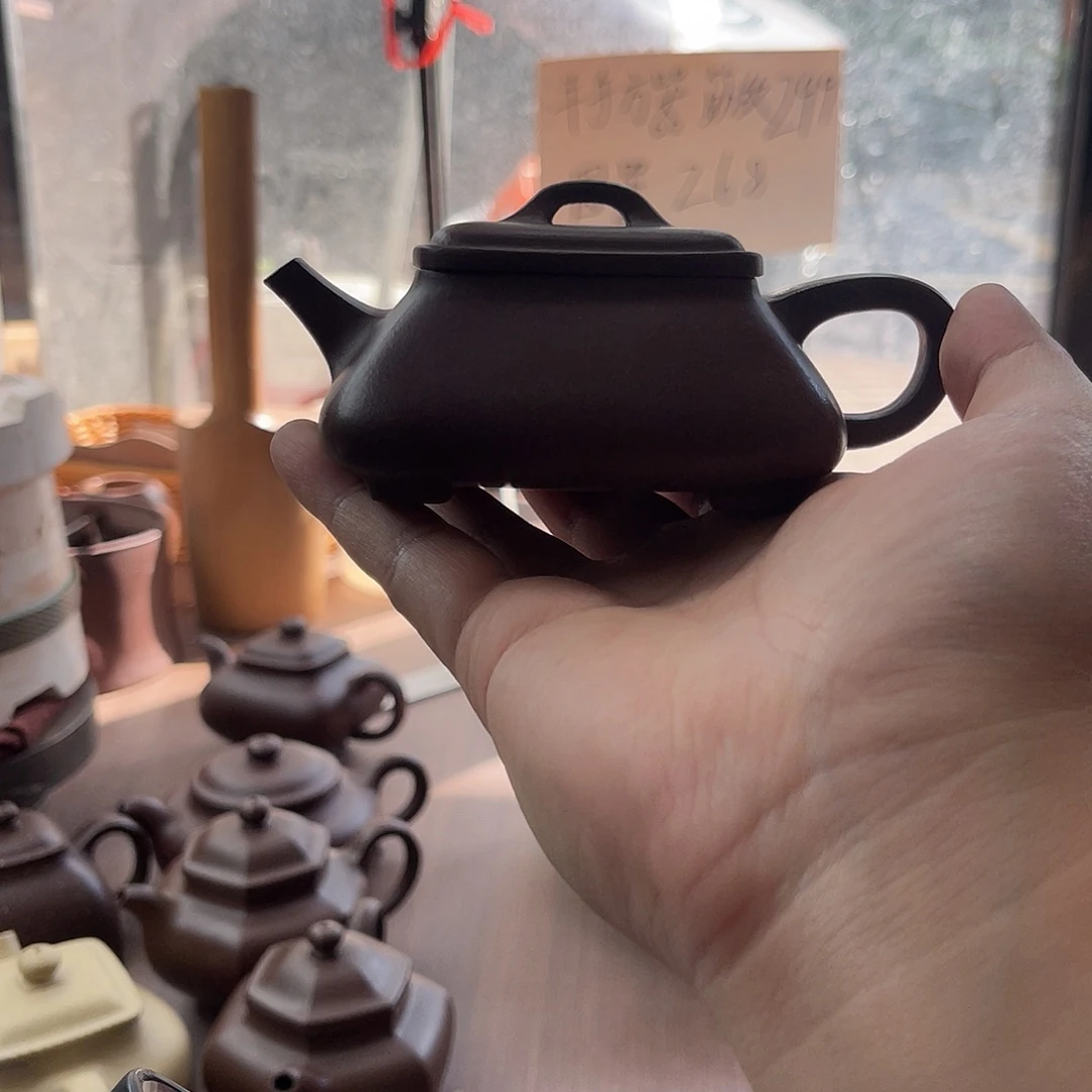 茶壶紫砂石瓢瑕疵一个