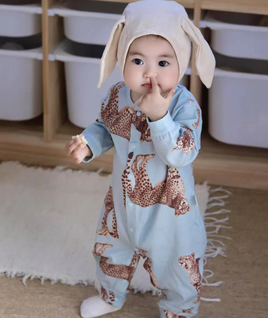 宝宝口水巾格子款