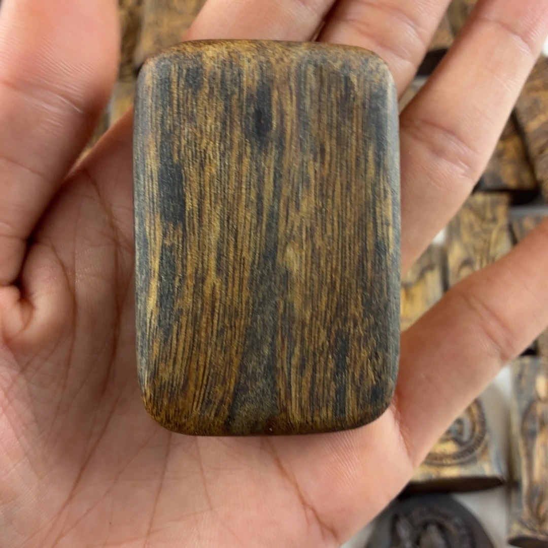 沉香碎屑沉香四六牌无事牌18.5克