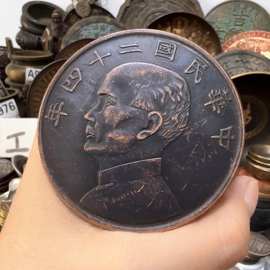 金属复古风格摆件