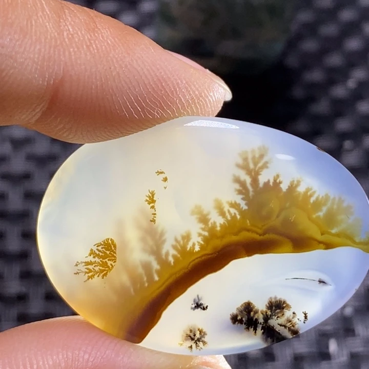 玛瑙/玉髓颈饰未镶嵌玩**乐