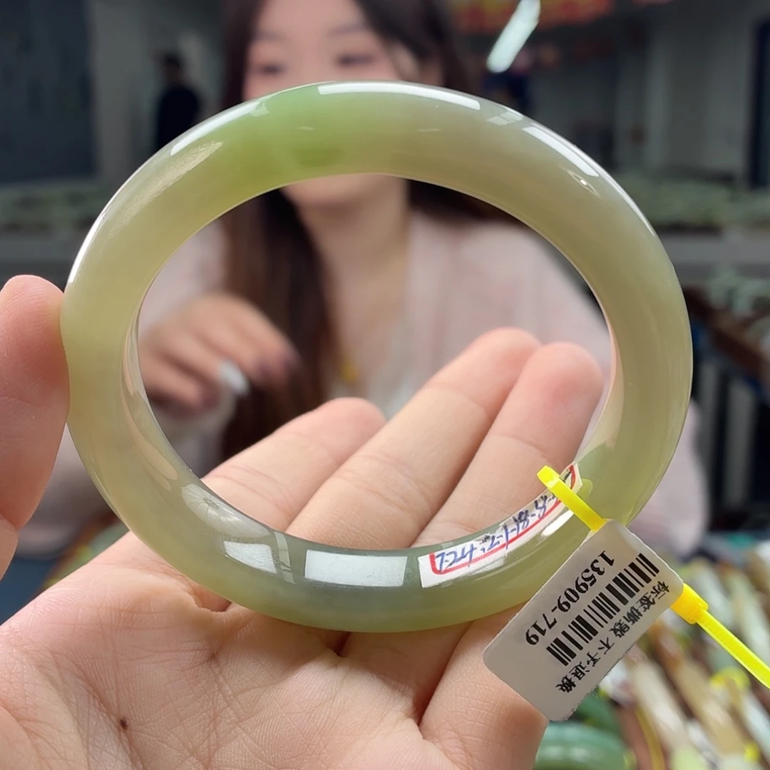 未镶嵌手镯和田玉5960