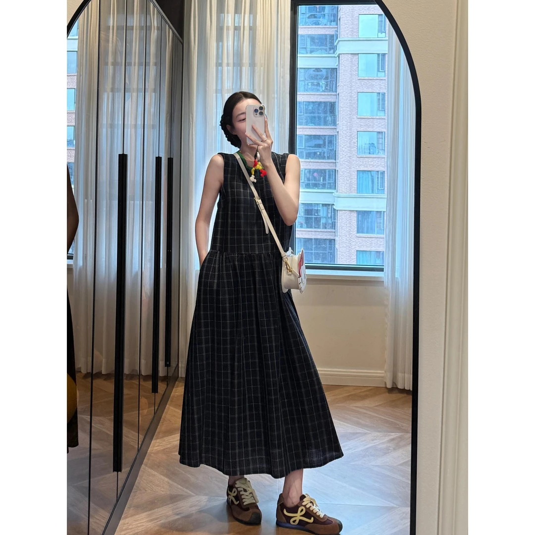 法式复古格子无袖连衣裙女夏季宽松显瘦高级感气质休闲背心长裙子