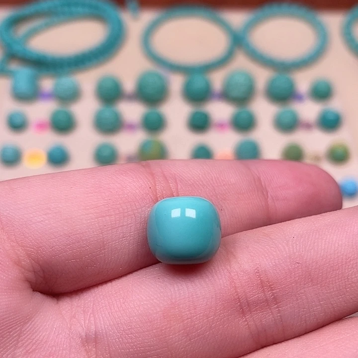 云见家匠心雕刻配饰，尺寸12