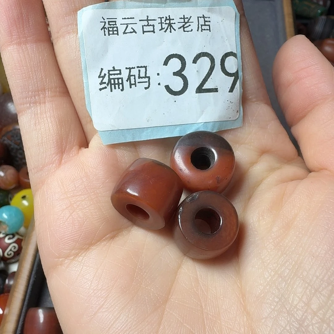 走***处玛瑙/玉髓未镶嵌满30包邮