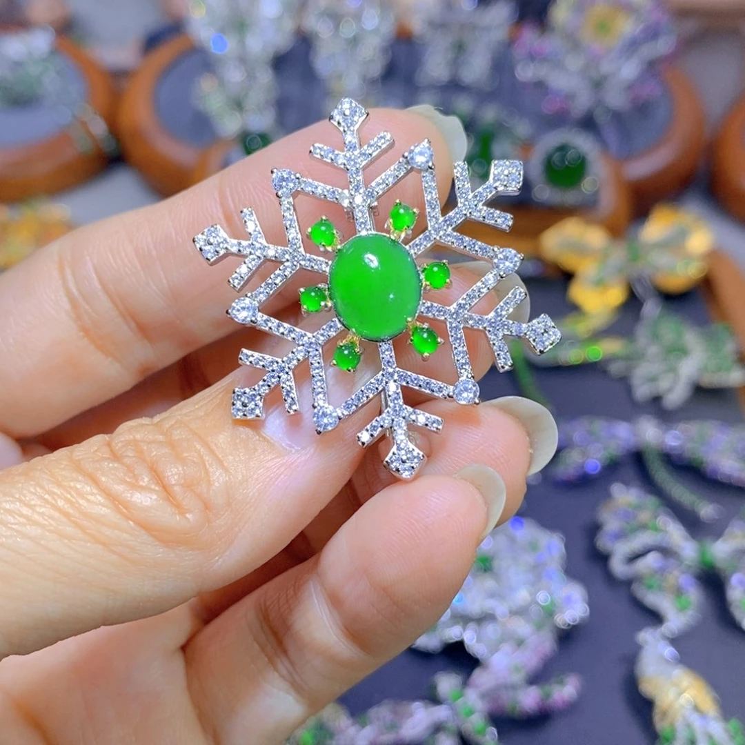 翡翠颈饰银S925镶嵌天然翡翠