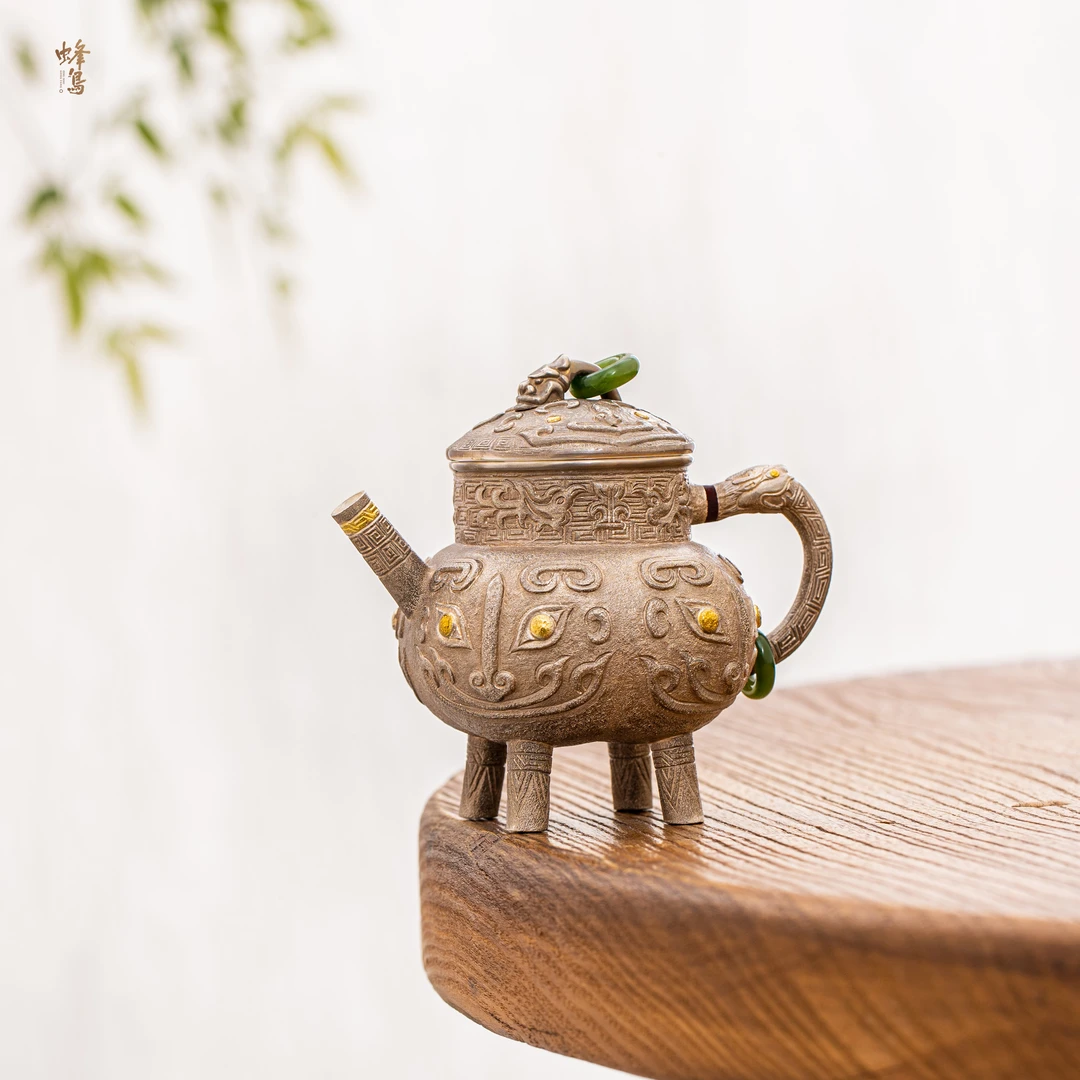 蜂鸟工坊 大师壶 隔热把单环四足三星堆小壶 SWA18063