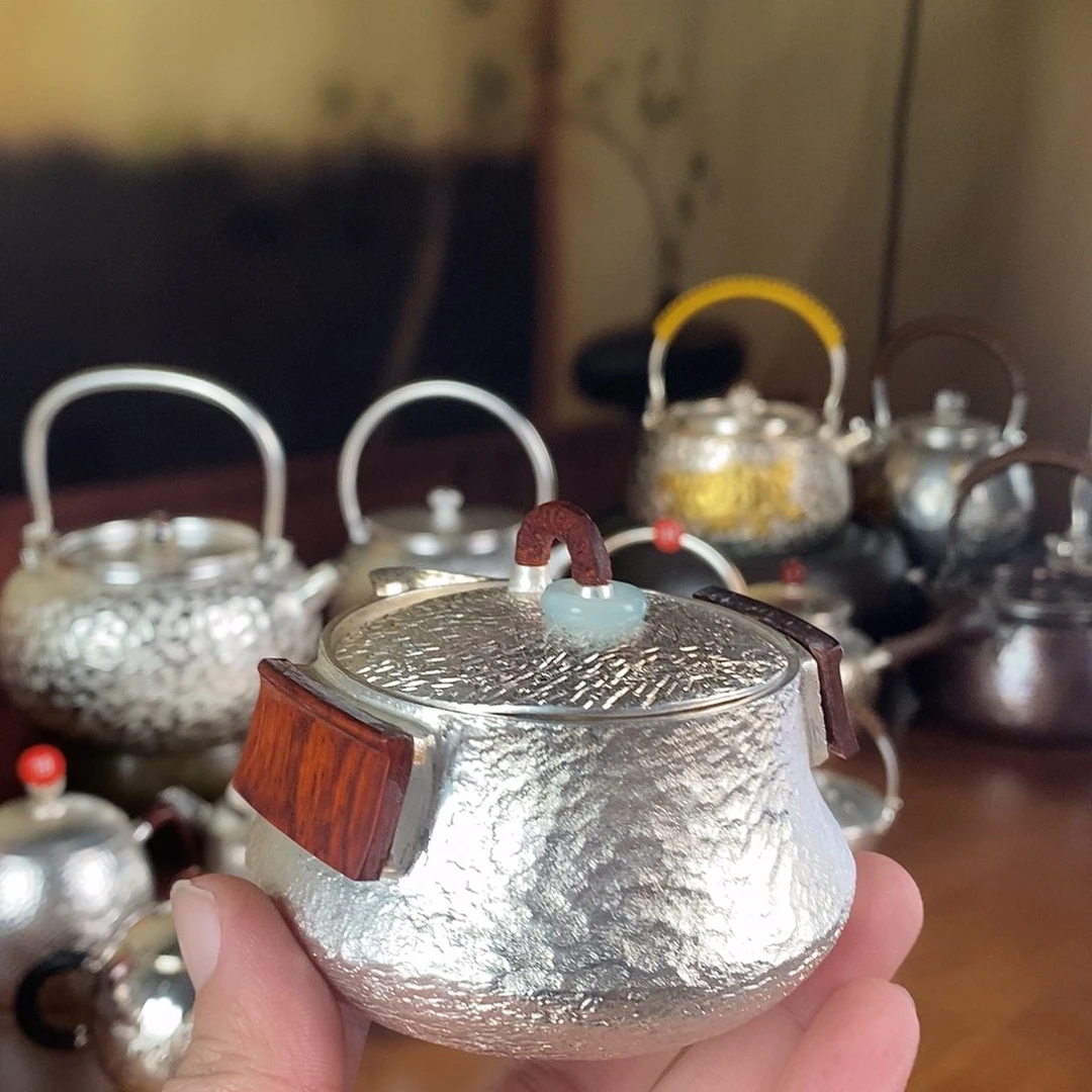 桃***姐手工制作紫铜壶工艺