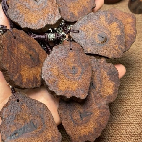 藤类A413降真香东芝老黄油牌子发其一