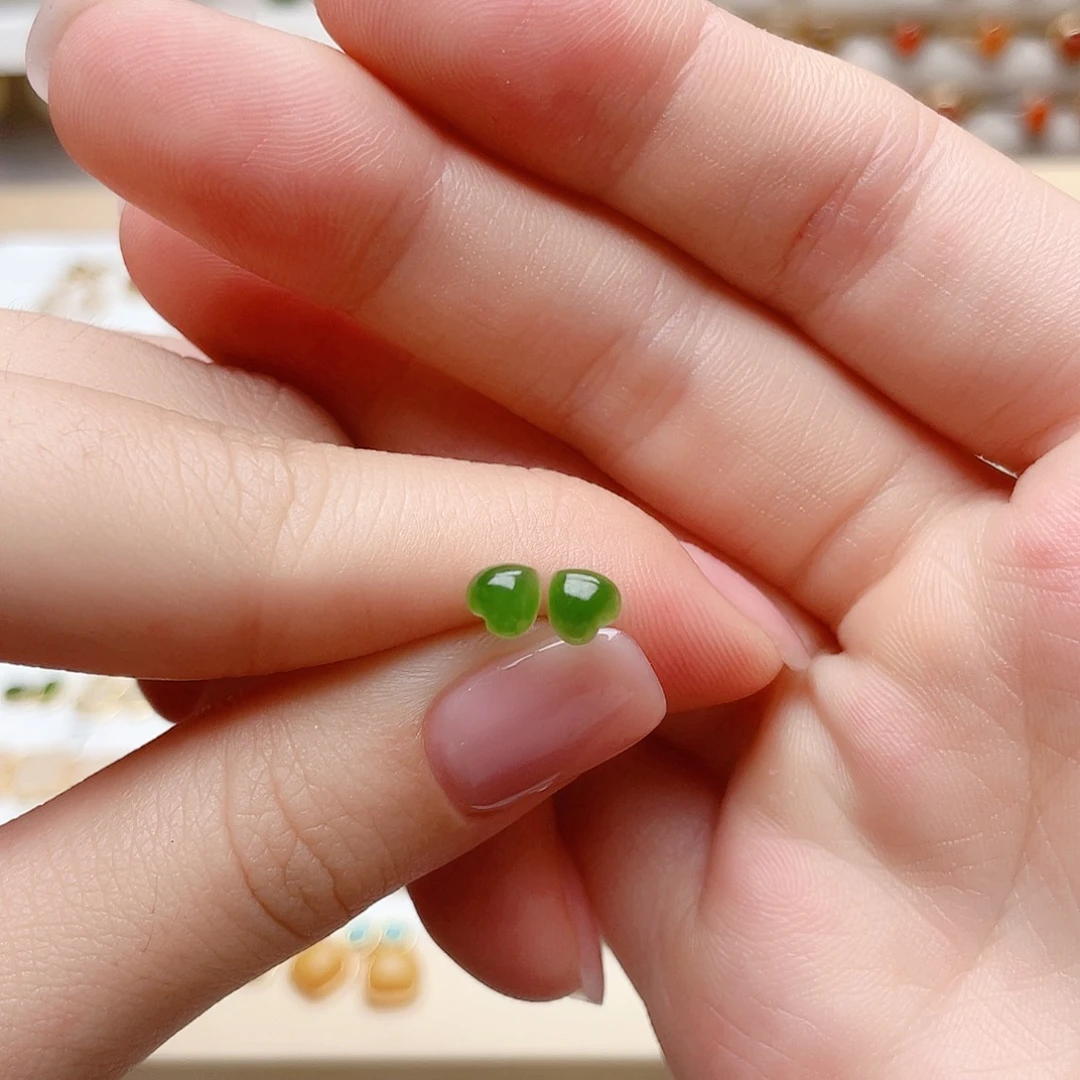 银S925镶嵌和田玉耳饰