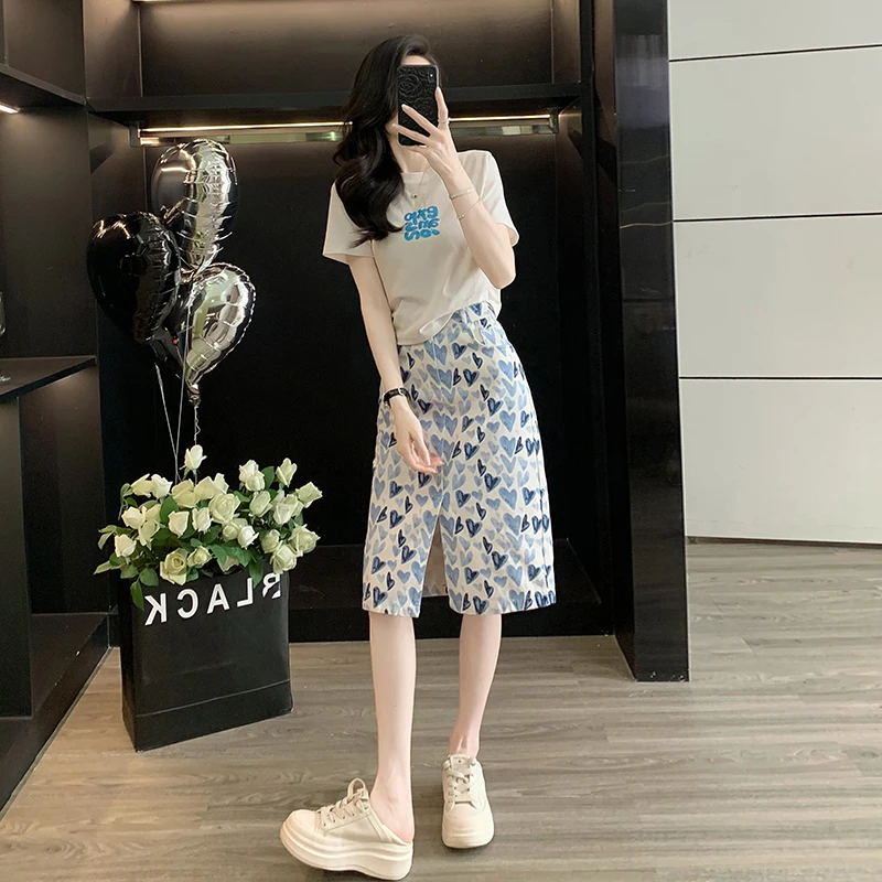 白色短袖t恤女爱心印花半身裙套装裙子女款爆款2025新款时尚显瘦