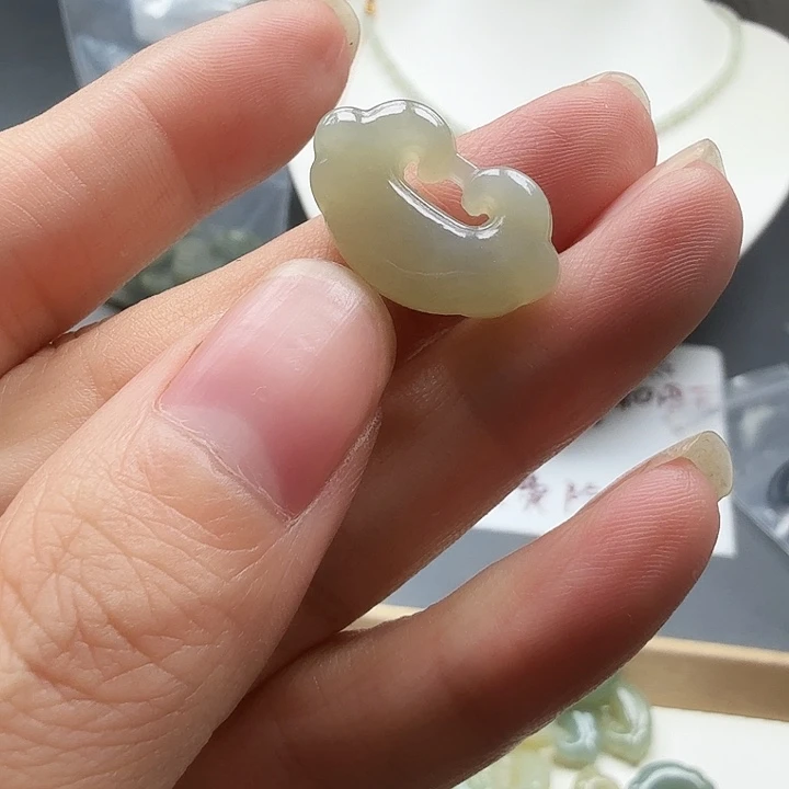 颈饰未镶嵌和田玉008