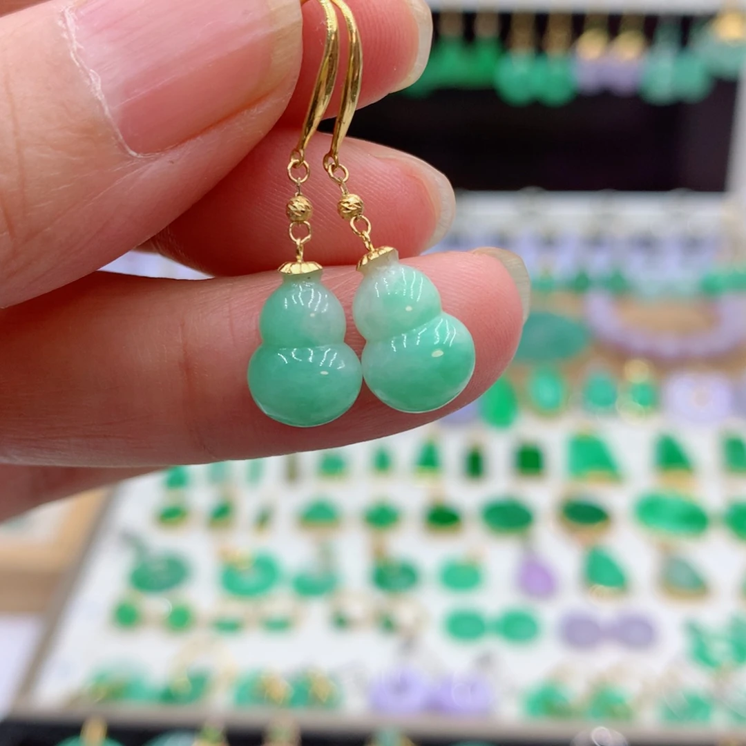 翡翠18K金镶嵌耳饰