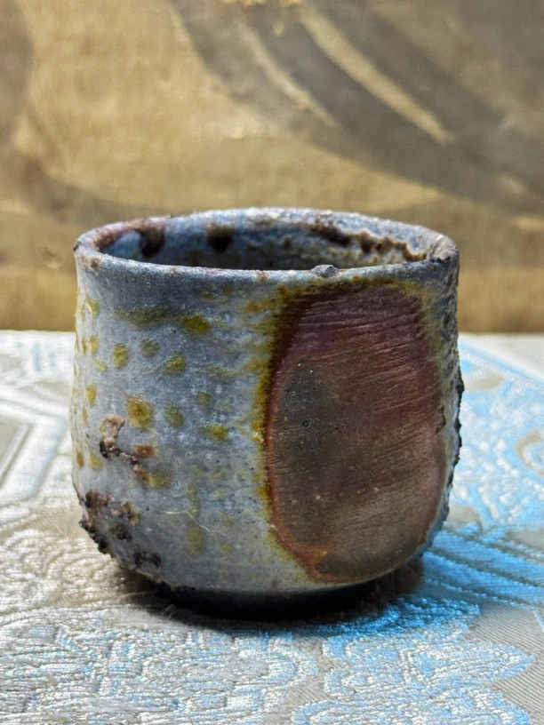 冈本彻正·日本作家器·备前烧·柴烧·重落灰窑宝·中古·茶杯·压手杯
