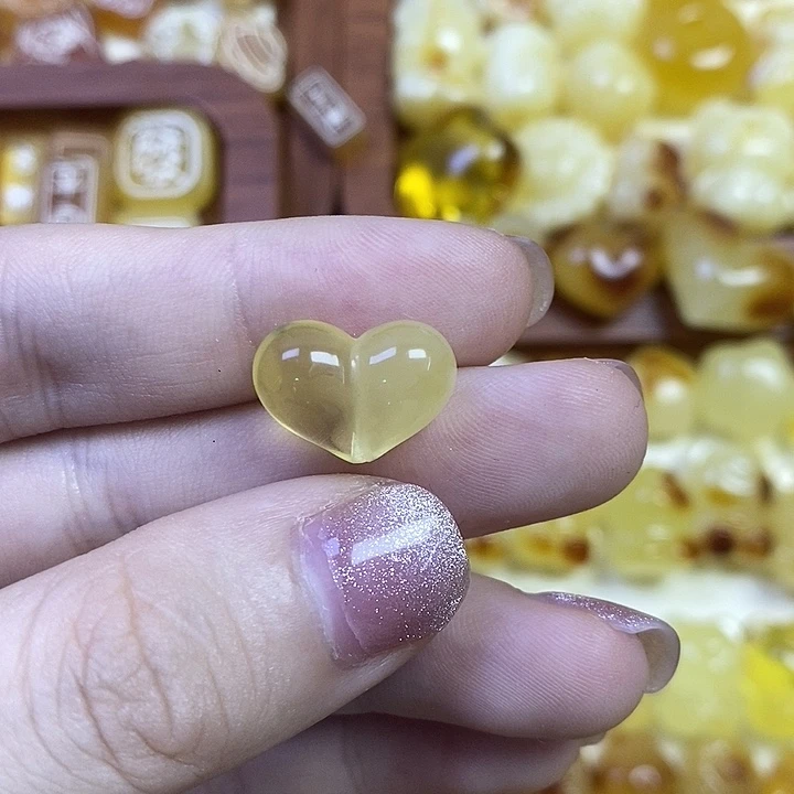吊坠橄榄核小屁桃