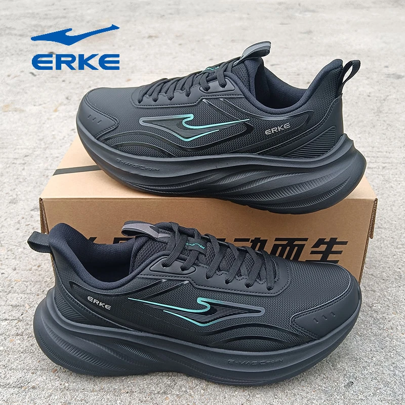 erke/鸿星尔克黑色跑步鞋防泼水春秋运动鞋透气跑鞋减震男款轻便