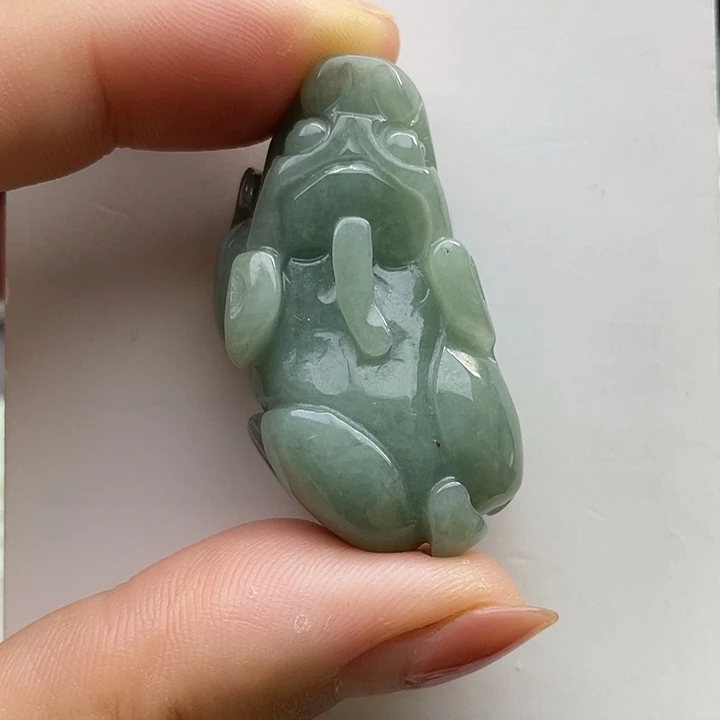 翡翠未镶嵌颈饰天然翡翠