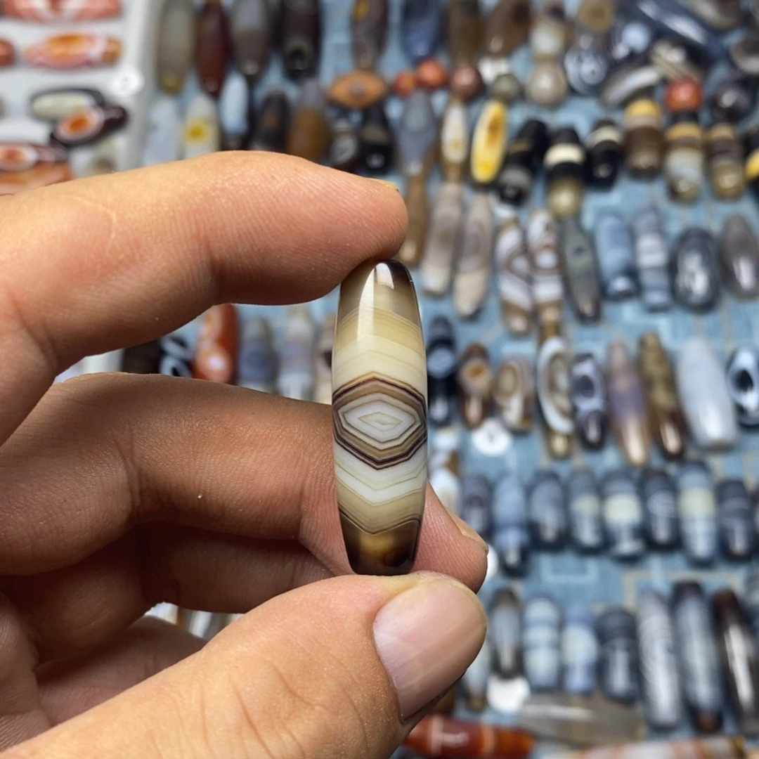 未镶嵌玛瑙/玉髓珠宝半成品
