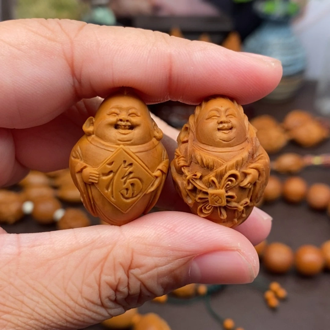 【闪购商品】橄榄核吊坠金童玉女