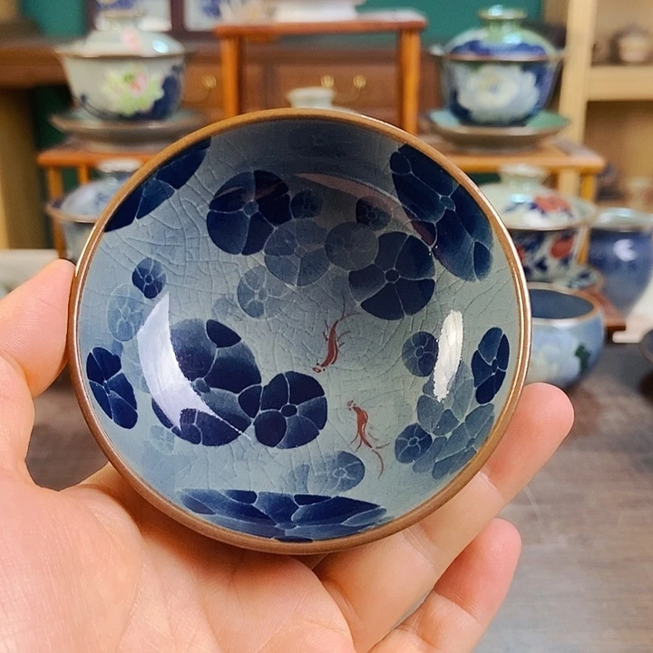 瓷片手工制作工艺精湛等