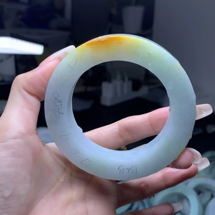 定制翡翠翡翠手镯定制未镶嵌