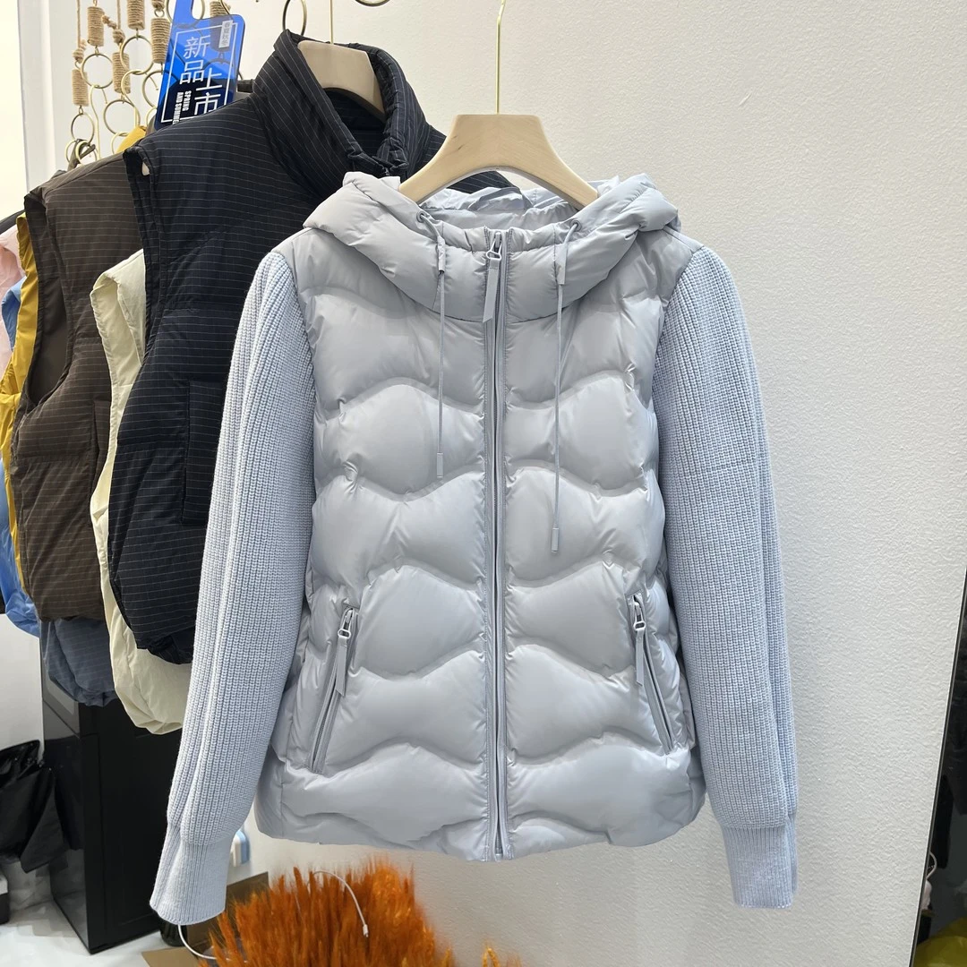 2025冬季新款羽绒服女短款针织拼接时尚连帽外套潮