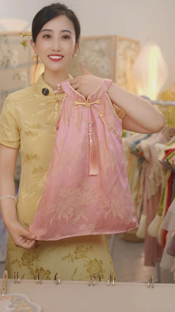 现货【粉锦鲤】SC485女童夏季新中式2025新款国风挂脖旗袍裙