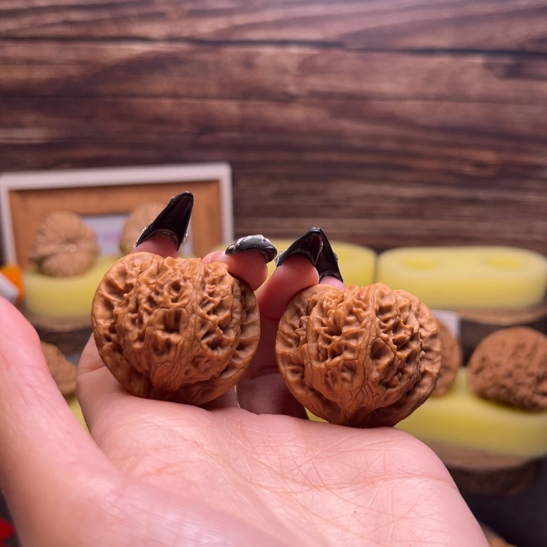 ****吊坠文玩核桃宫灯37闪68