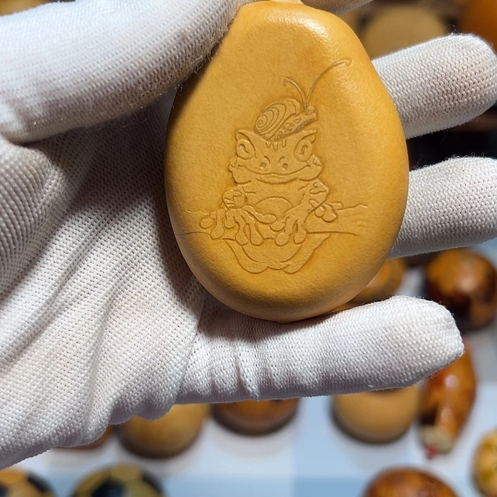 大叶紫檀（黑酸枝木类）