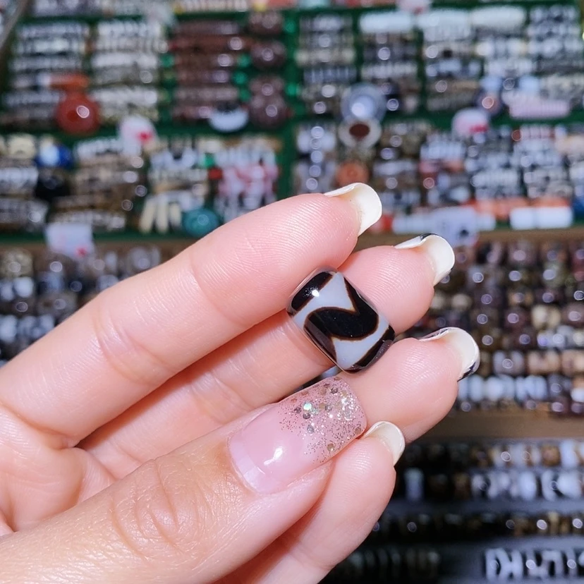 【闪购商品】玛瑙/玉髓散珠