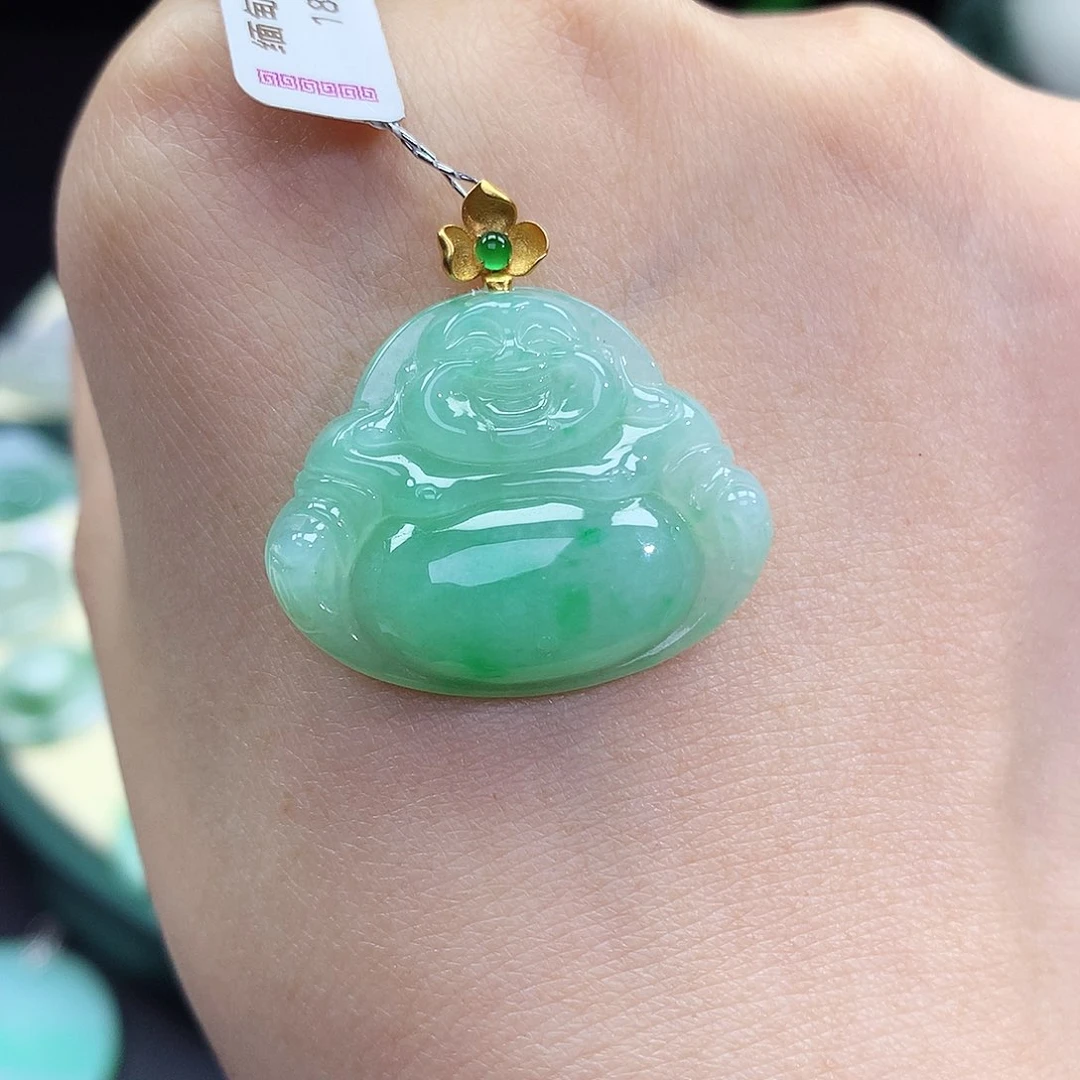 翡翠18K金镶嵌颈饰香**葳佛公