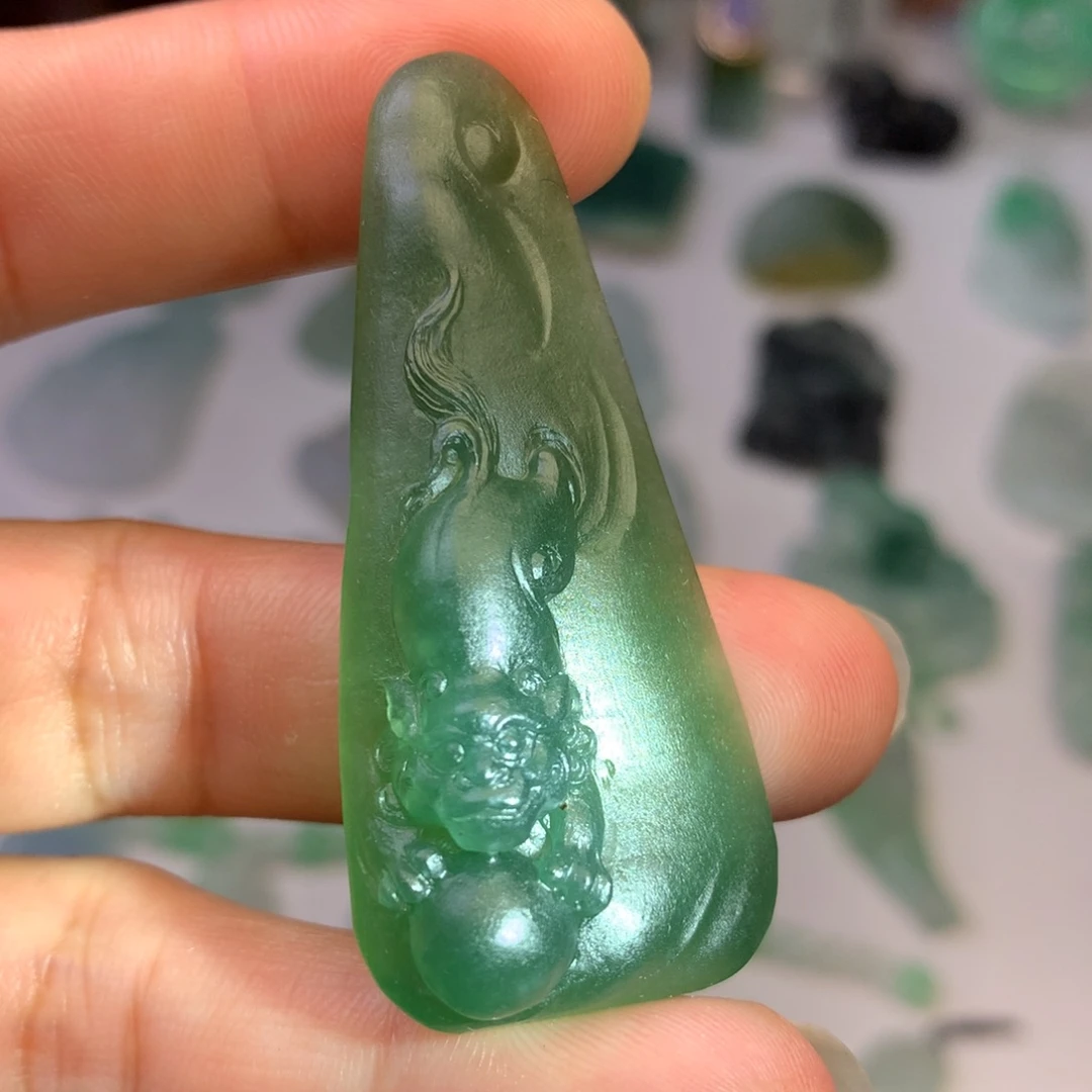 定制翡翠未镶嵌翡翠