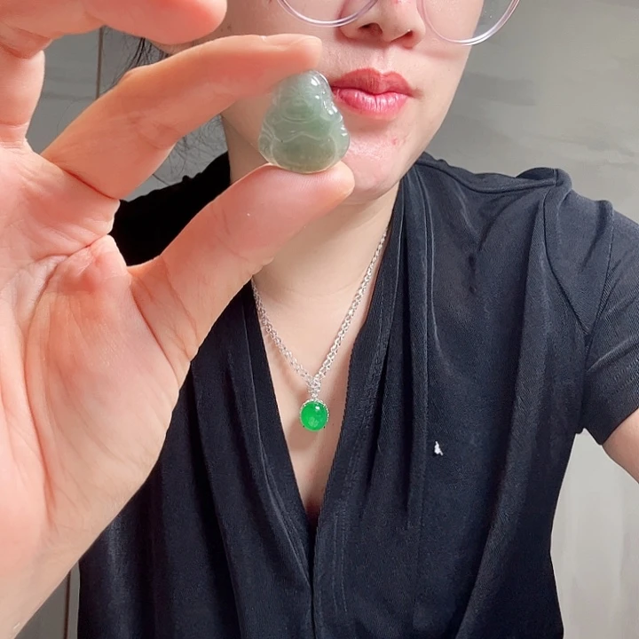 翡翠未镶嵌颈饰晶*夭然缅甸翡翠吊坠