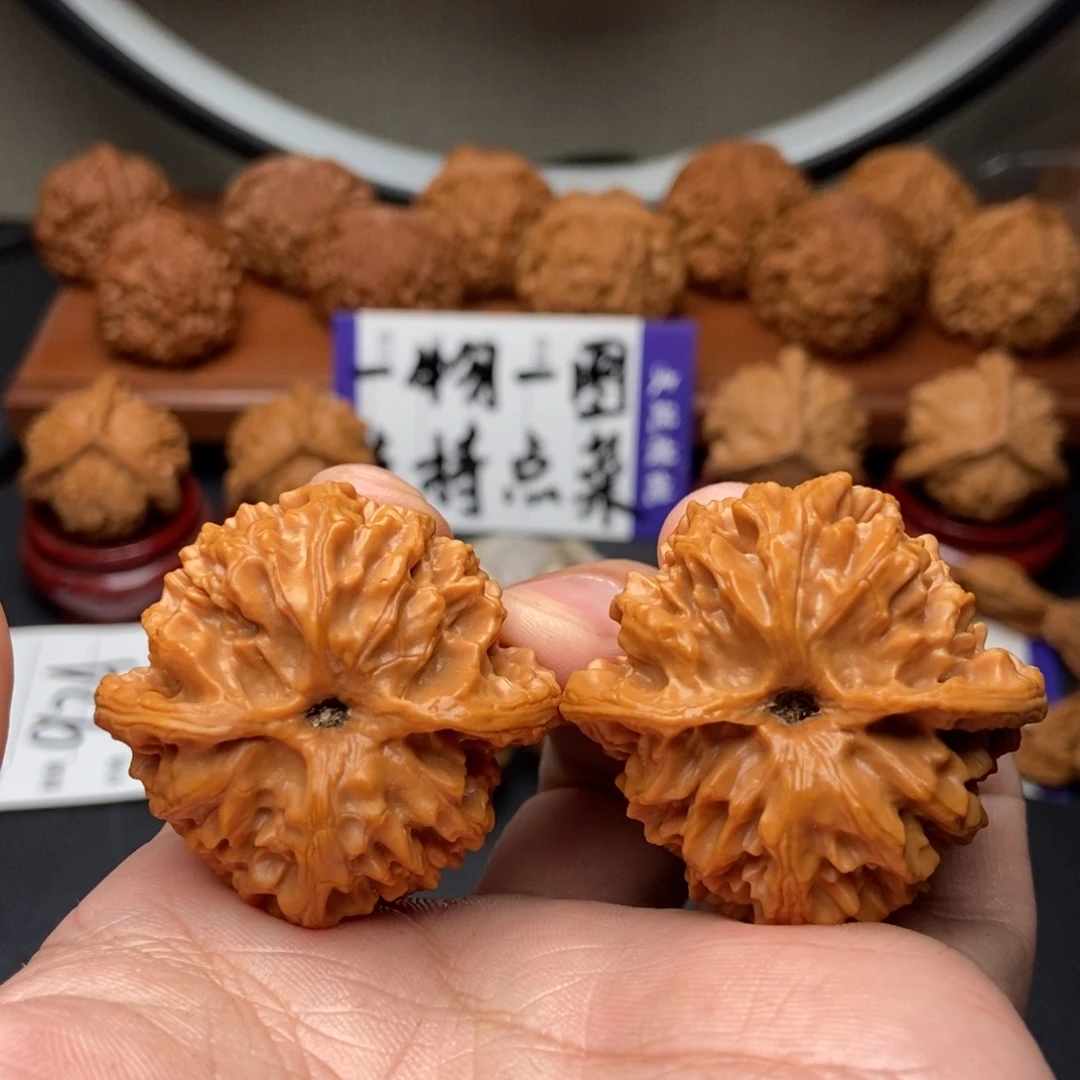 吊坠文玩核桃41苹果园